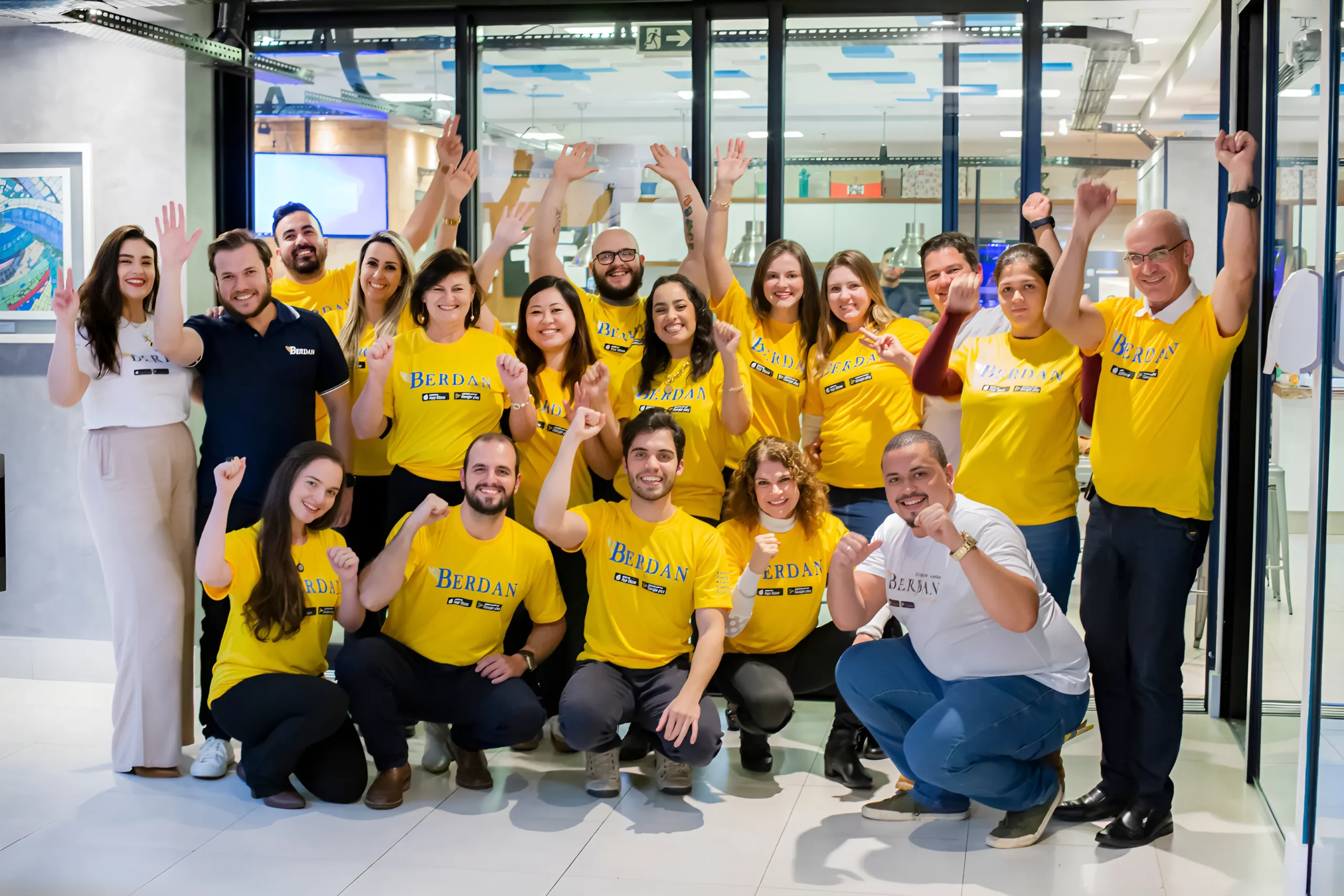 foto-geral-melhorada_1_11zon-scaled-1.webp